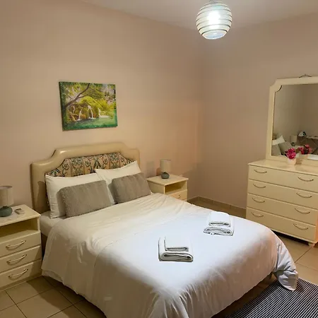 Mitrou 2 ルートラ・オレアス・エレニス