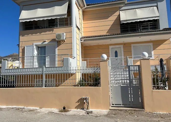 Mitrou 2 * Λουτρά Ωραίας Ελένης